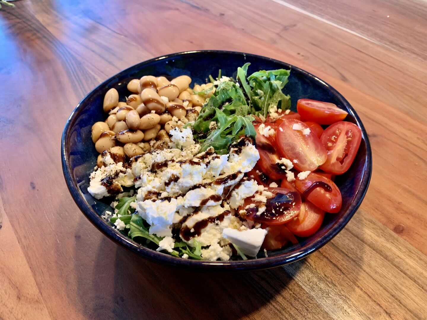 Bohnensalat mit Tomaten und Feta