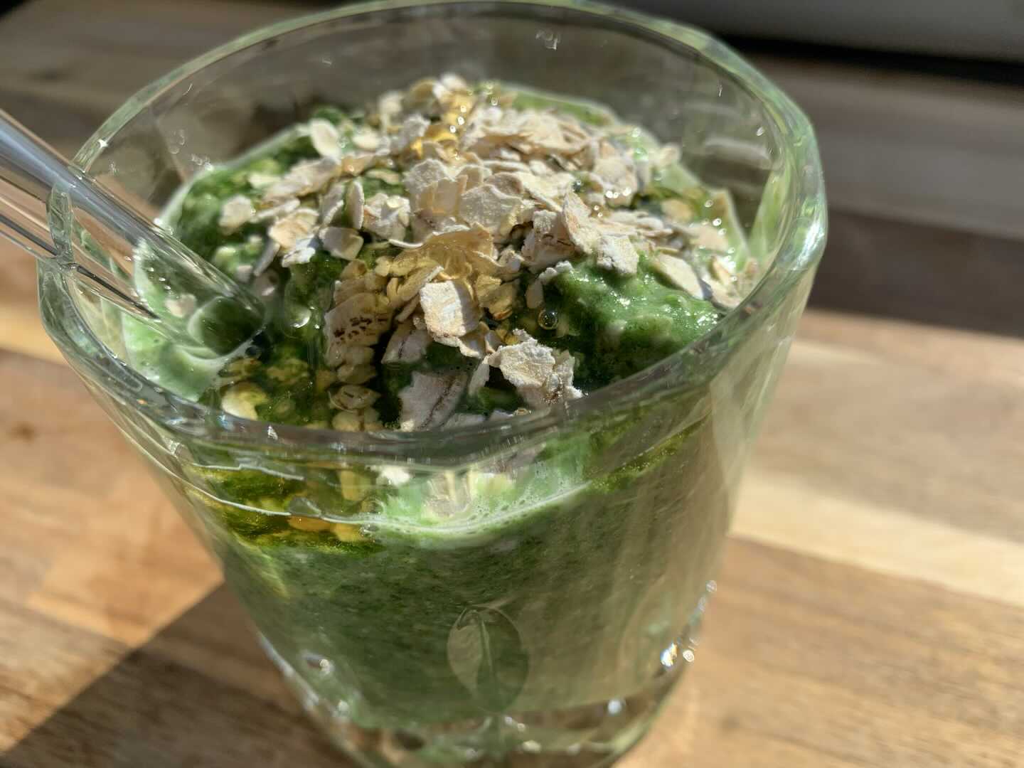 Grünes Haferflockenmüsli