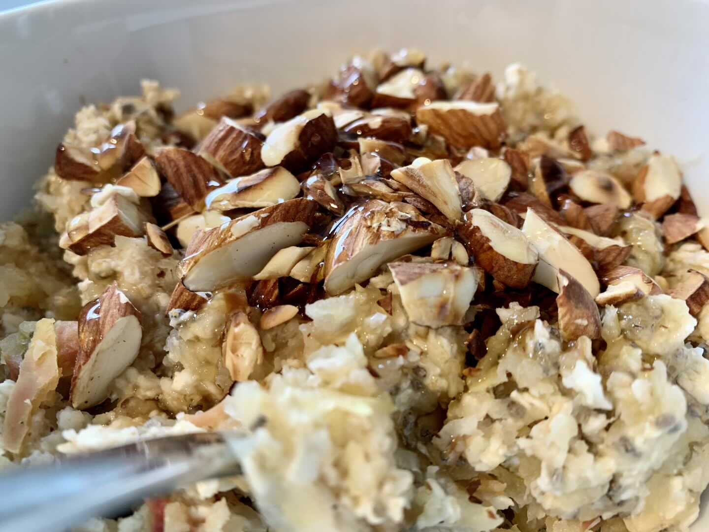 Haferflockenmüsli mit Apfelmus