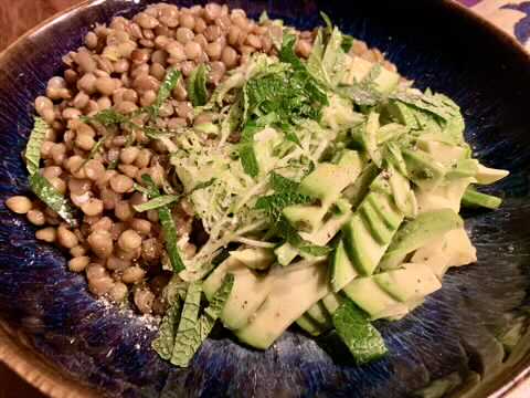 Grüner Linsensalat